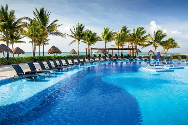 Piscine, BlueBay Grand Esmeralda, Riviera Maya