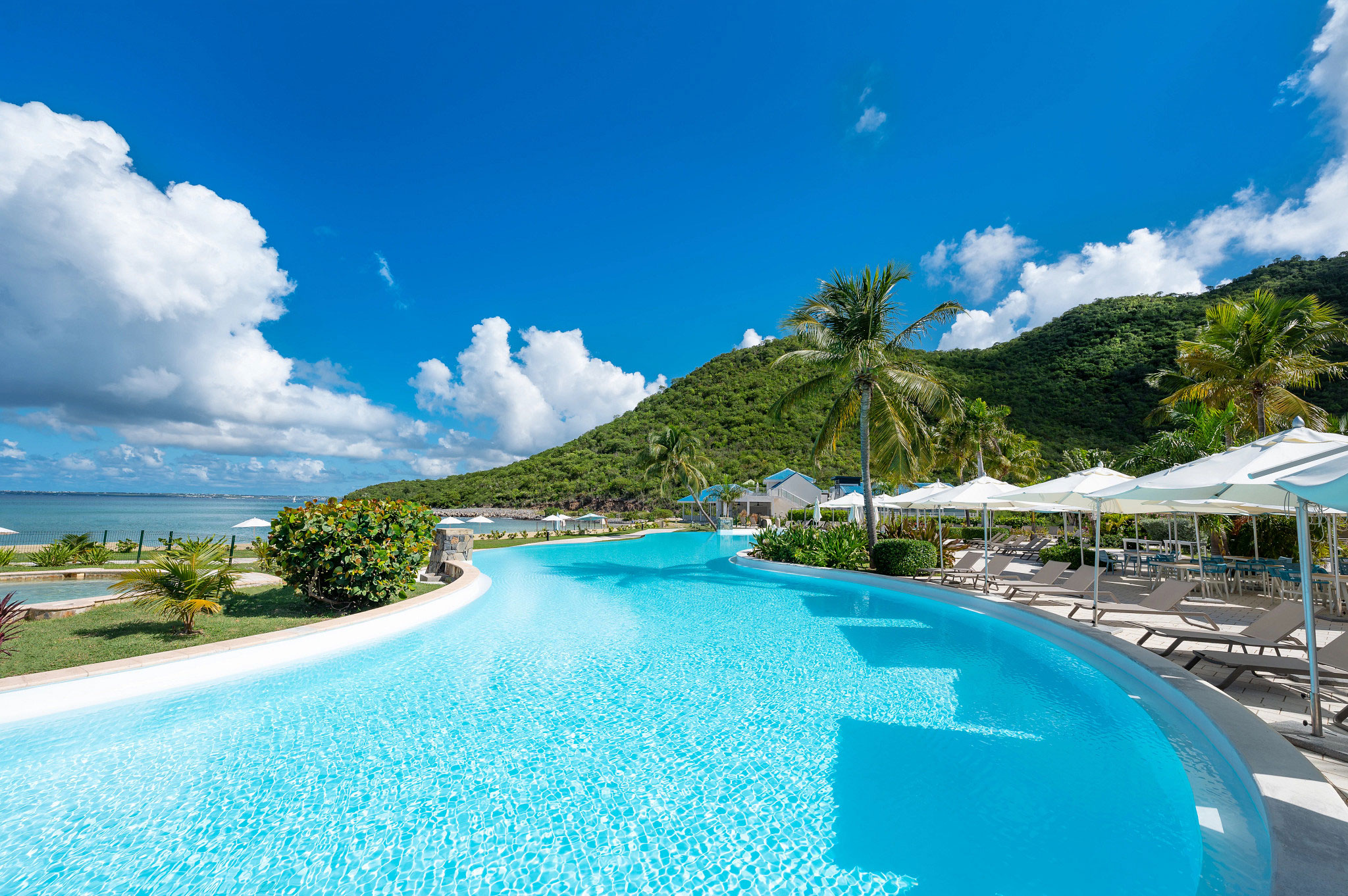 Activites Et Excursions Secrets St Martin Resort Spa Saint   SXM Secrets St Martin Resort Spa Main Pool 01