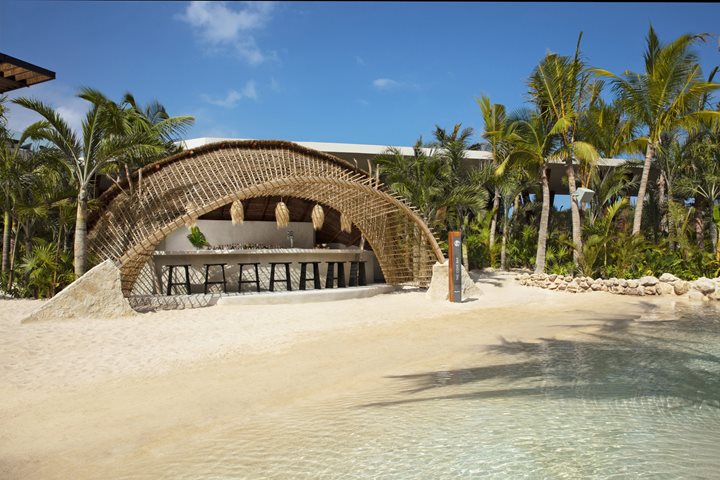 Bar The Cove, Impression Moxché by Secrets