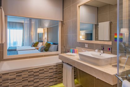 Suite junior, Gran Muthu Rainbow