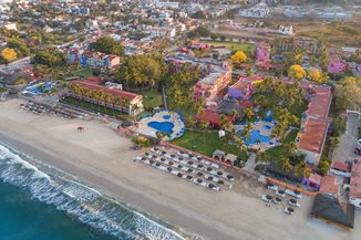 Grand Decameron Complex Bucerías, A Trademark All-Inclusive Resort