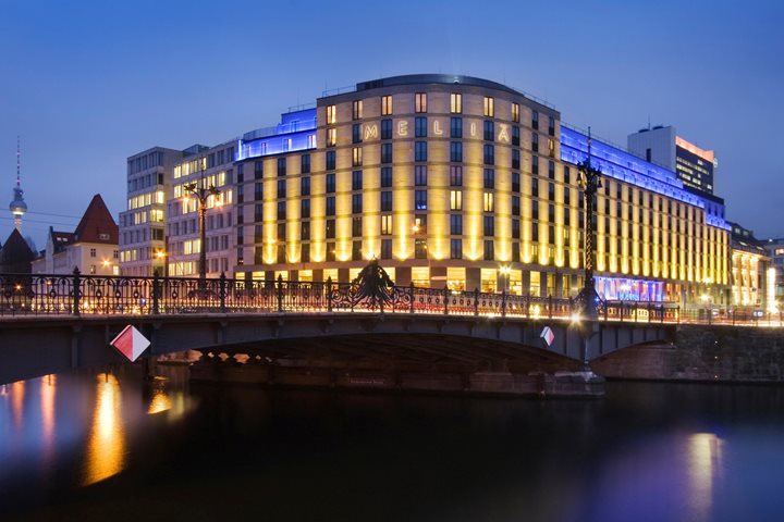 Hotel facade at night, Meliá Berlin