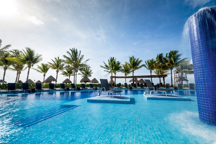 Piscine, BlueBay Grand Esmeralda, Riviera Maya