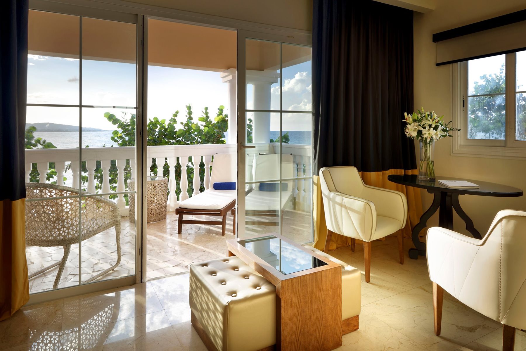 Signature Level Bungalow, Grand Palladium Lady Hamilton Resort & Spa