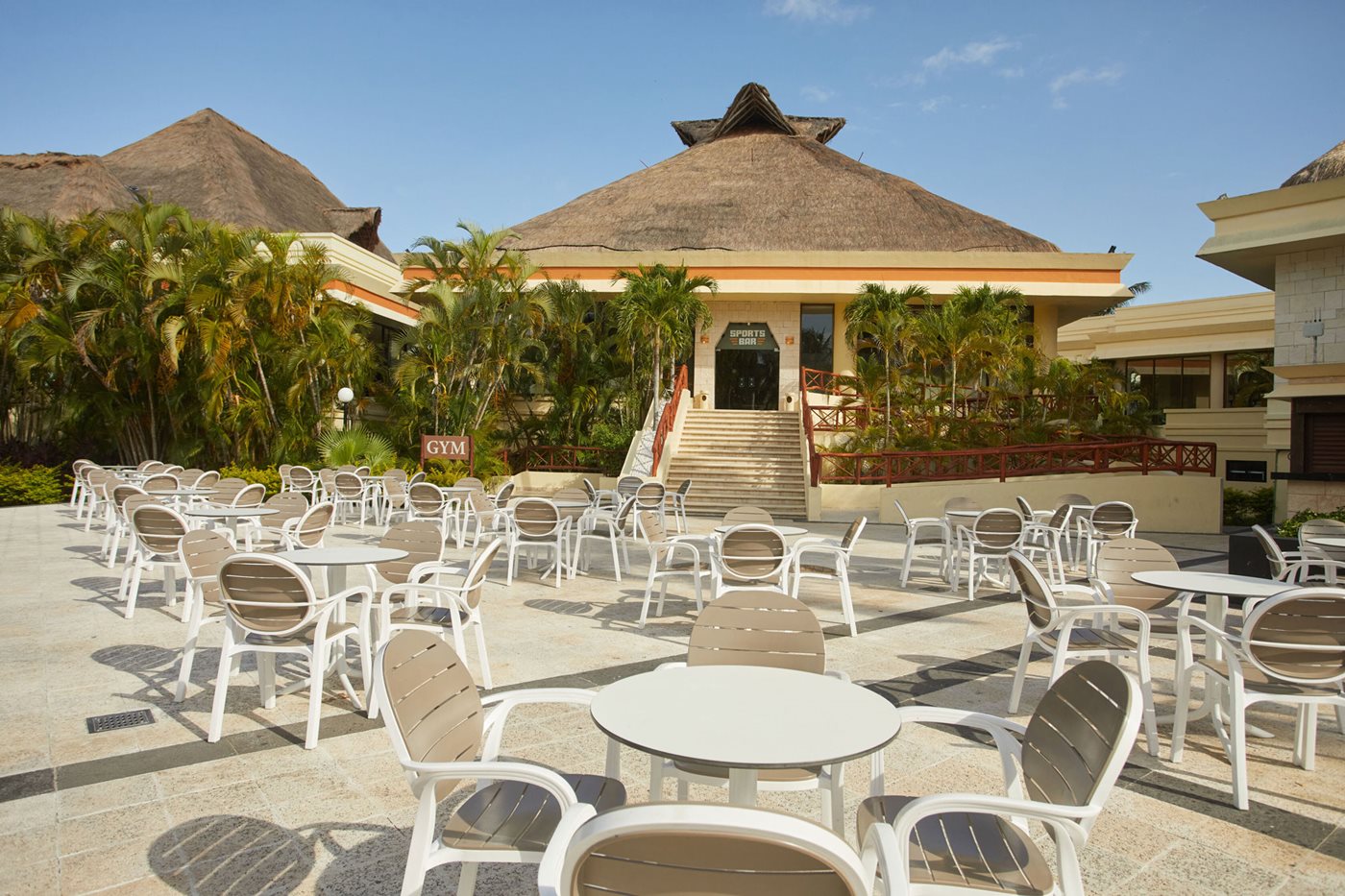 Sport Bar, Bahia Principe Grand Coba