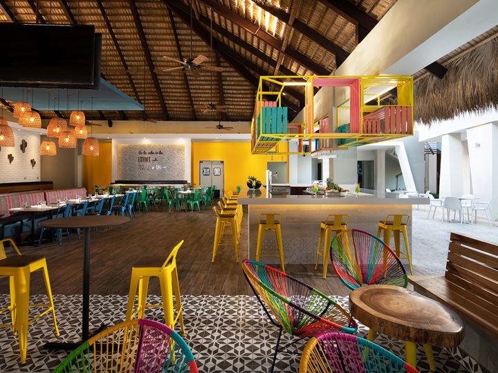 El Paso Bar, Select at Casa Marina