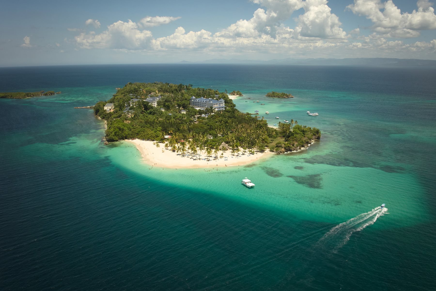 Vue aérienne, Cayo Levantado Resort, Samana