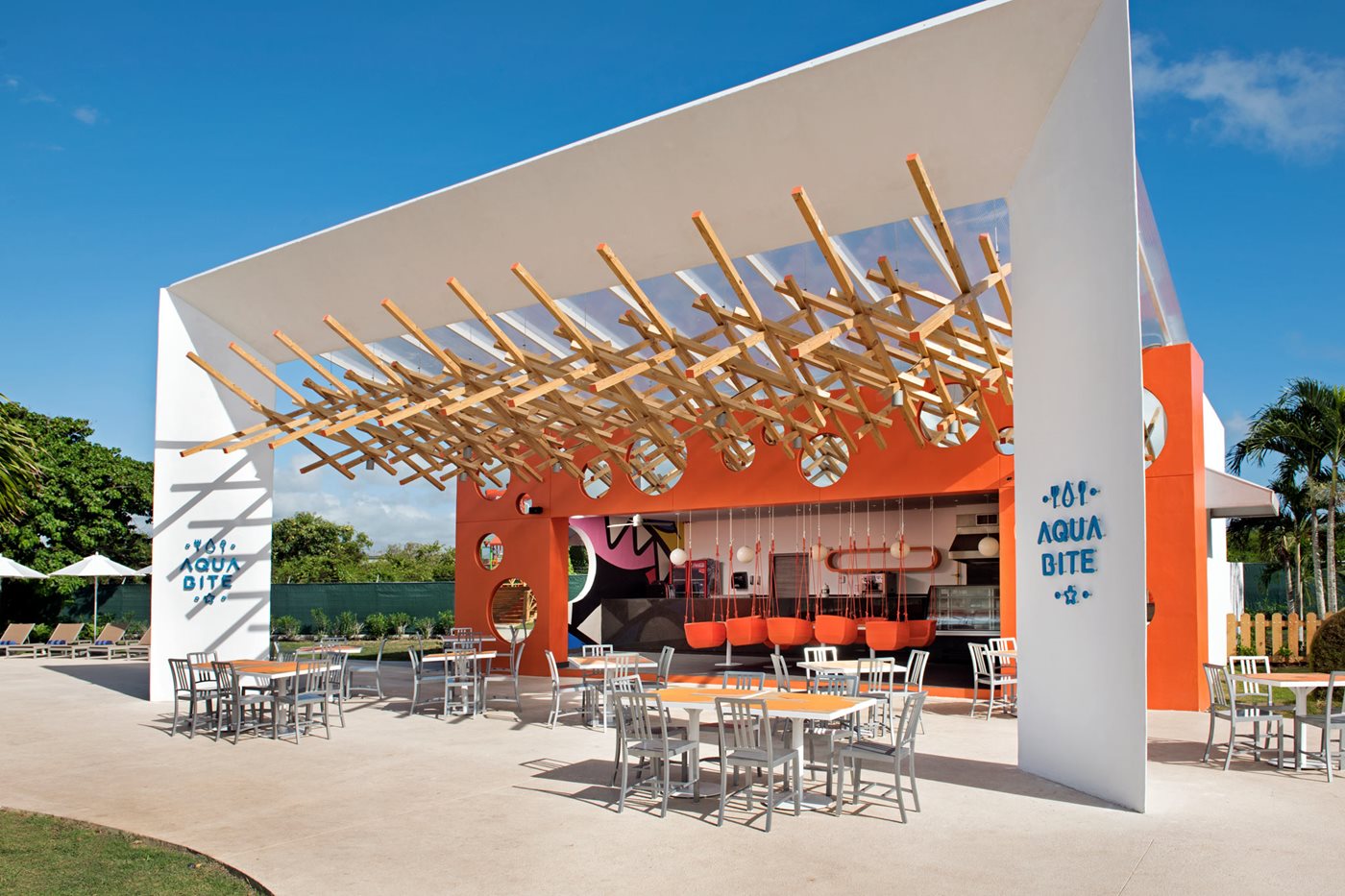 Restaurant Aqua Bite, Nickelodeon Hotels & Resorts Punta Cana