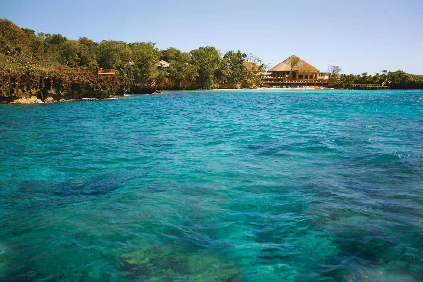 Activities and excursions Media Luna Resort & Spa Roatan Transat