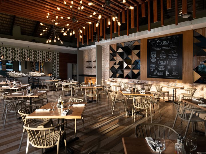 Restaurant Luiggi, Casa Marina Beach & Reef