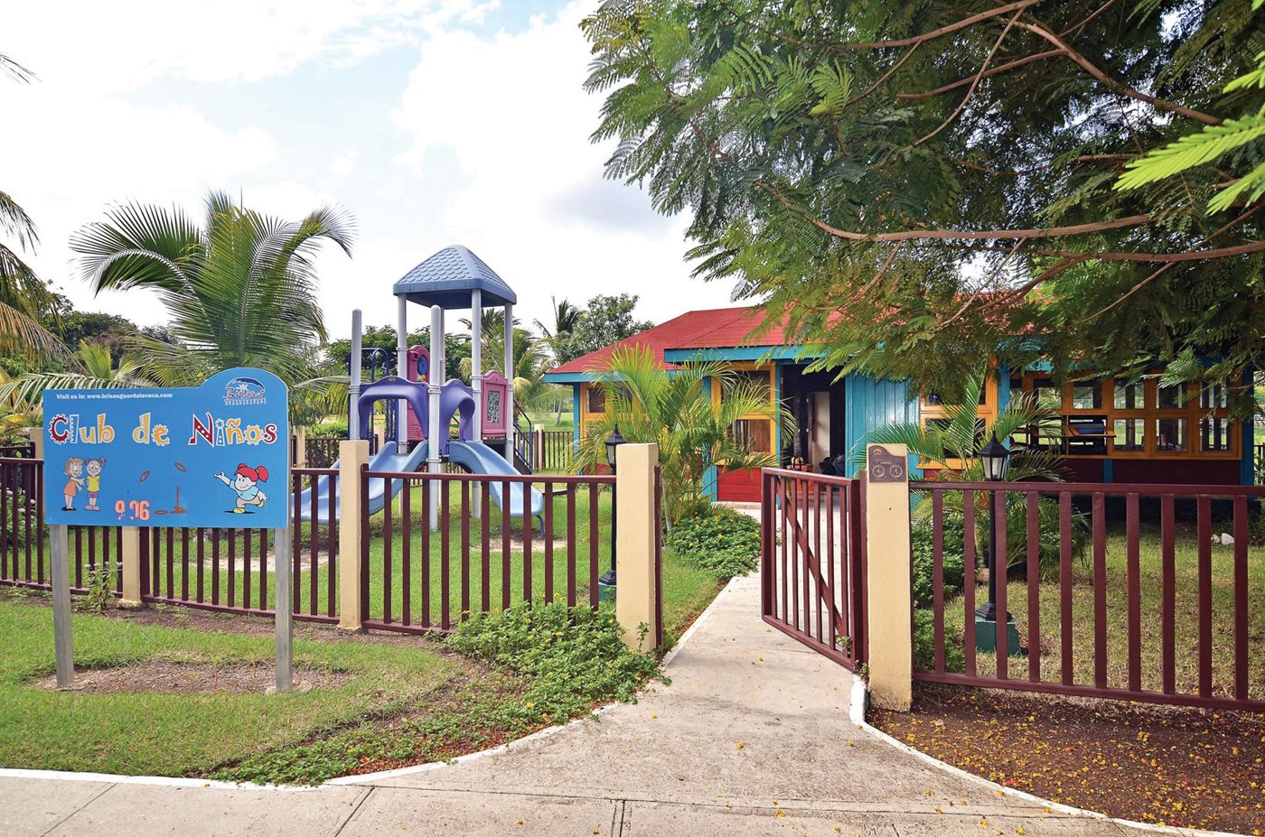 Enfants, Brisas Guardalavaca, Holguin