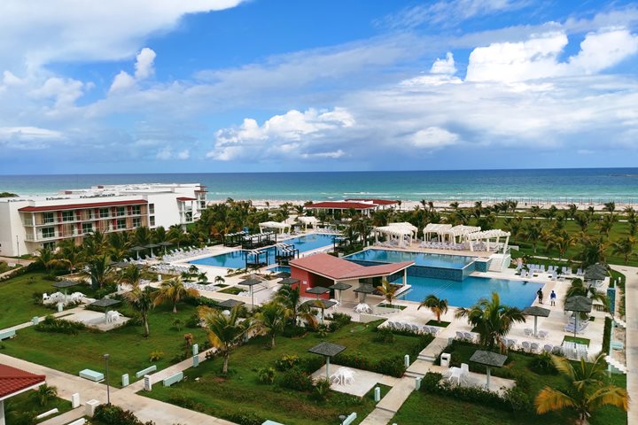 Vue aérienne, Grand Aston Cayo Paredón, Cayo Paredón