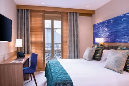 Chambre supérieure, Hôtel Beau Rivage