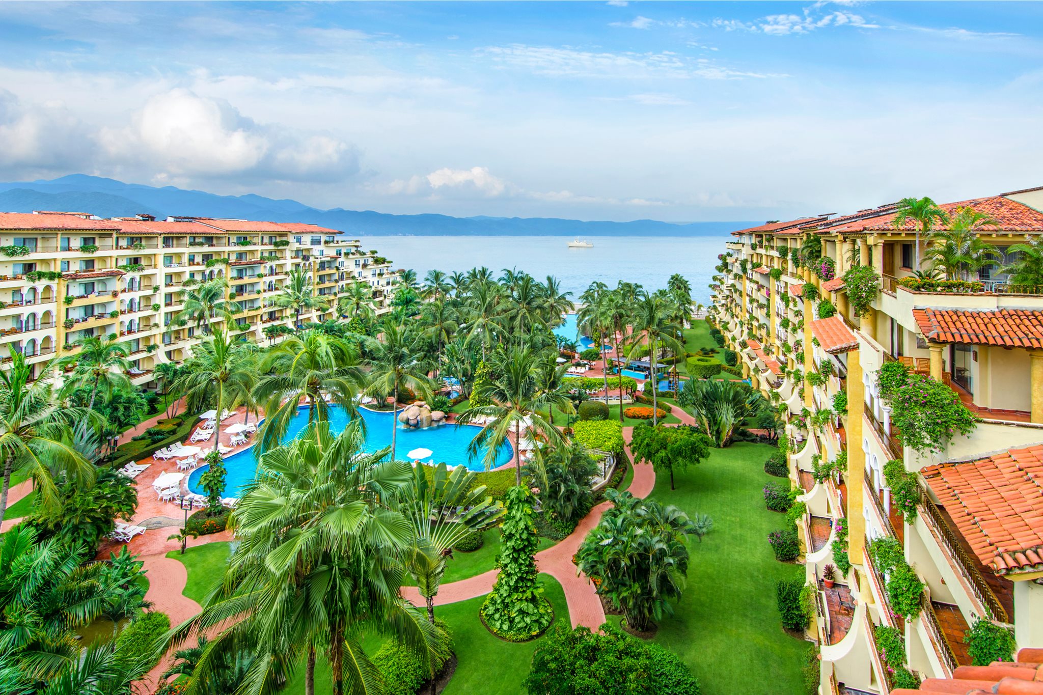 Velas Vallarta Suite Resort - Puerto Vallarta | Transat