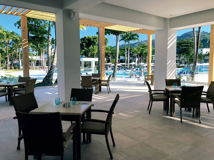 Cigar and Rum Bar at Senator Puerto Plata offering premium spirits and cigars in an upscale lounge setting in Puerto Plata
