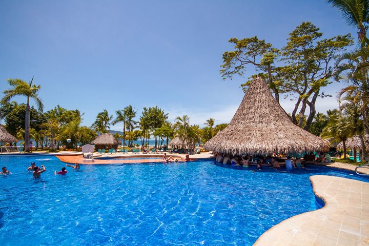 Piscine, Barceló Tambor