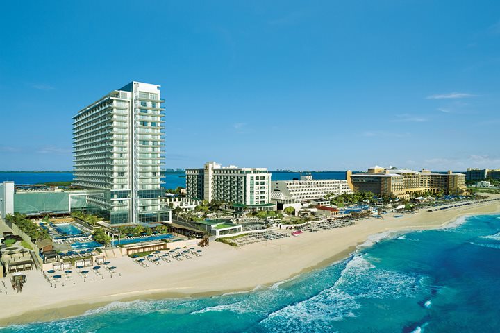 Vue panoramique, Secrets The Vine Cancun