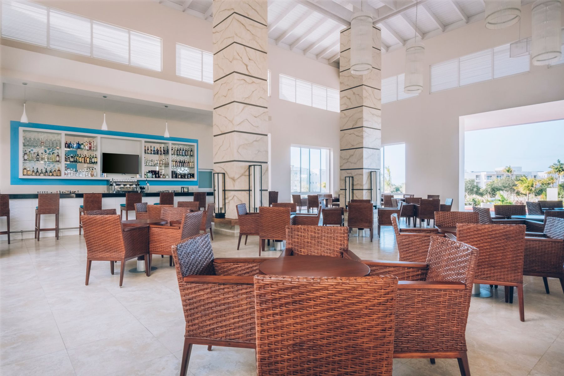 Arrecife Bar, Iberostar Selection Holguin