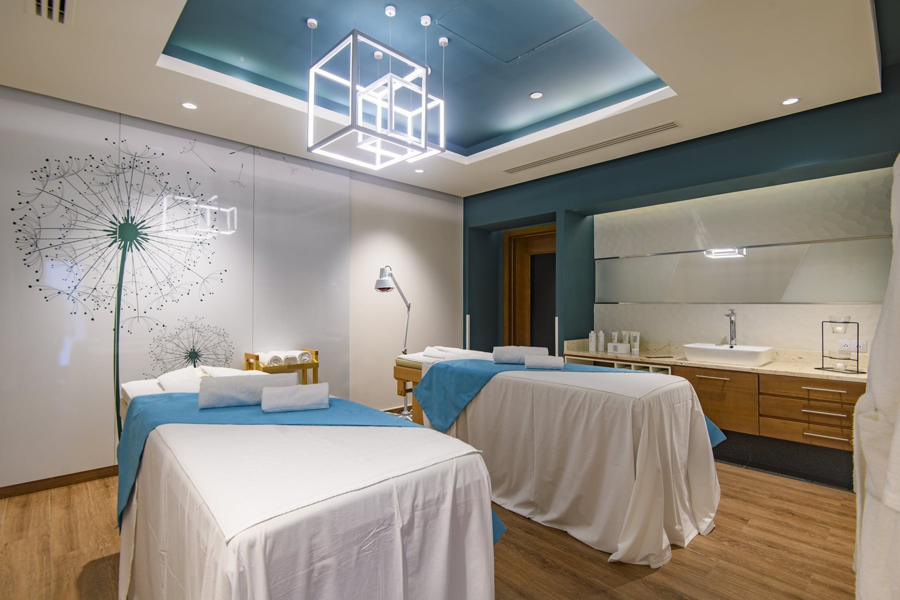 Spa, Grand Aston La Habana