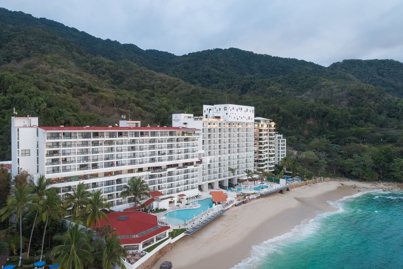 Grand Park Royal Luxury Resort Puerto Vallarta - Puerto Vallarta | Transat