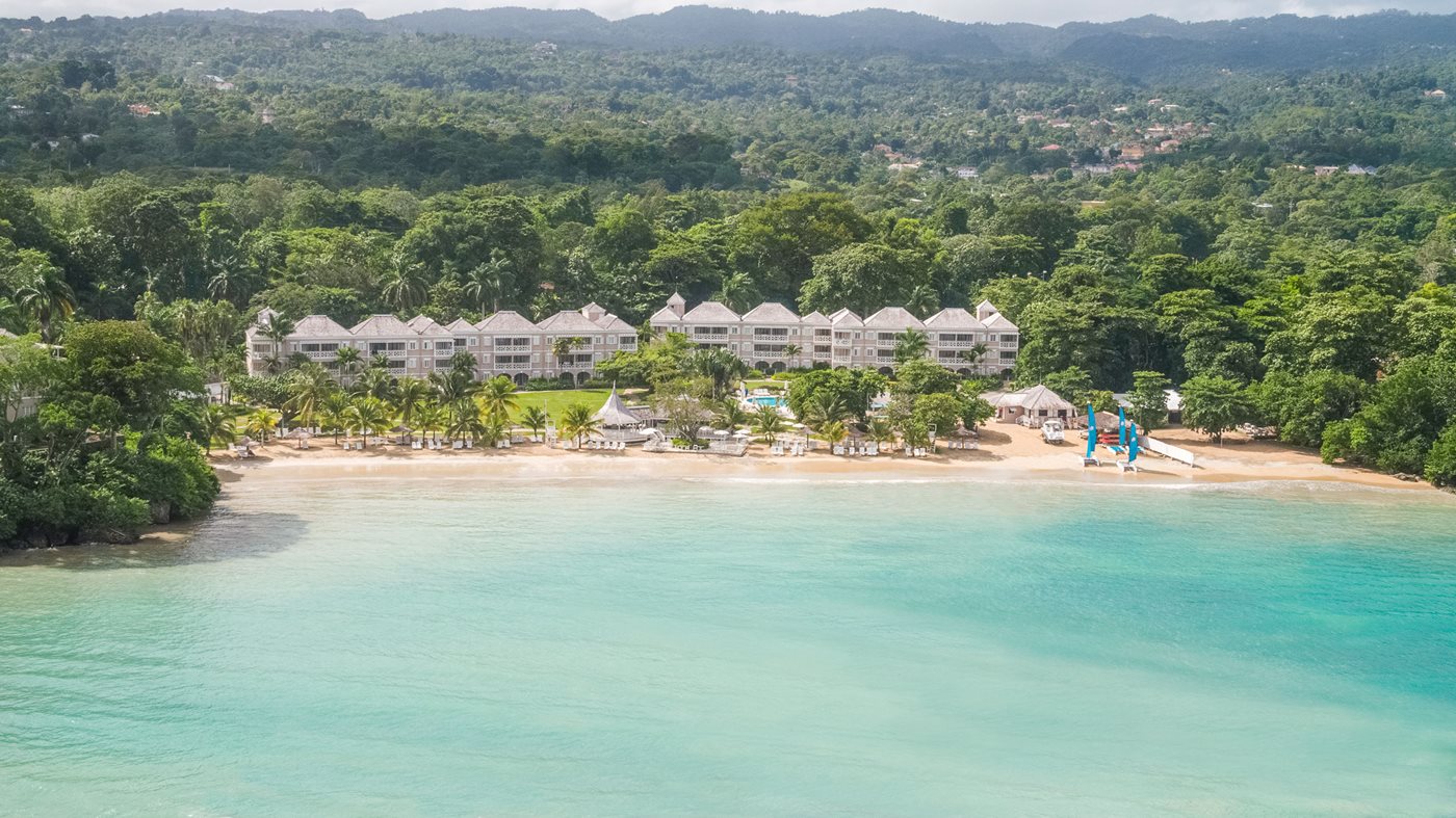 Vue aérienne, Couples Sans Souci, Ocho Rios