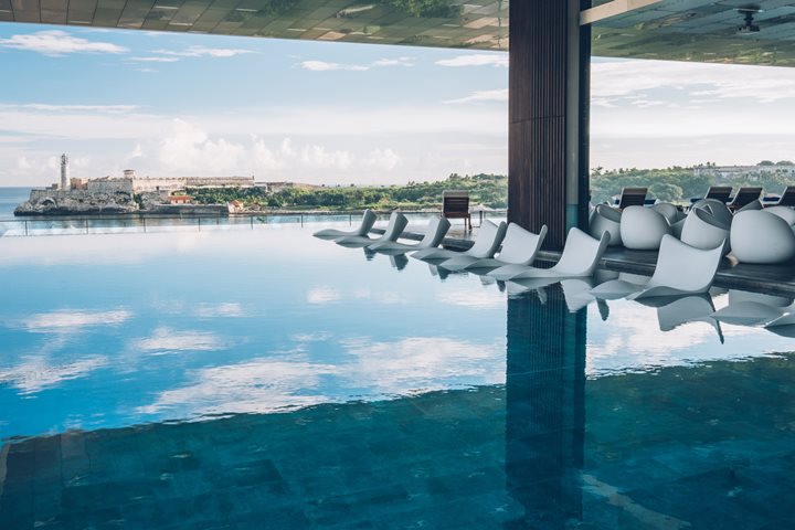 Piscine, Iberostar Grand Packard, La Havane