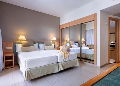 Sol Room, Sol Principe