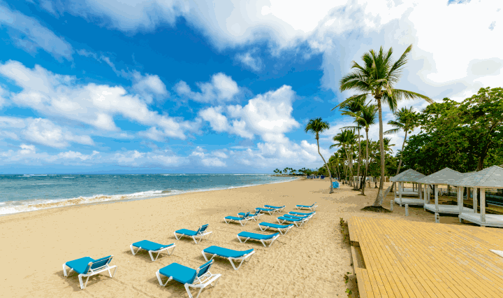 Plage, Emotions by Hodelpa Puerto Plata