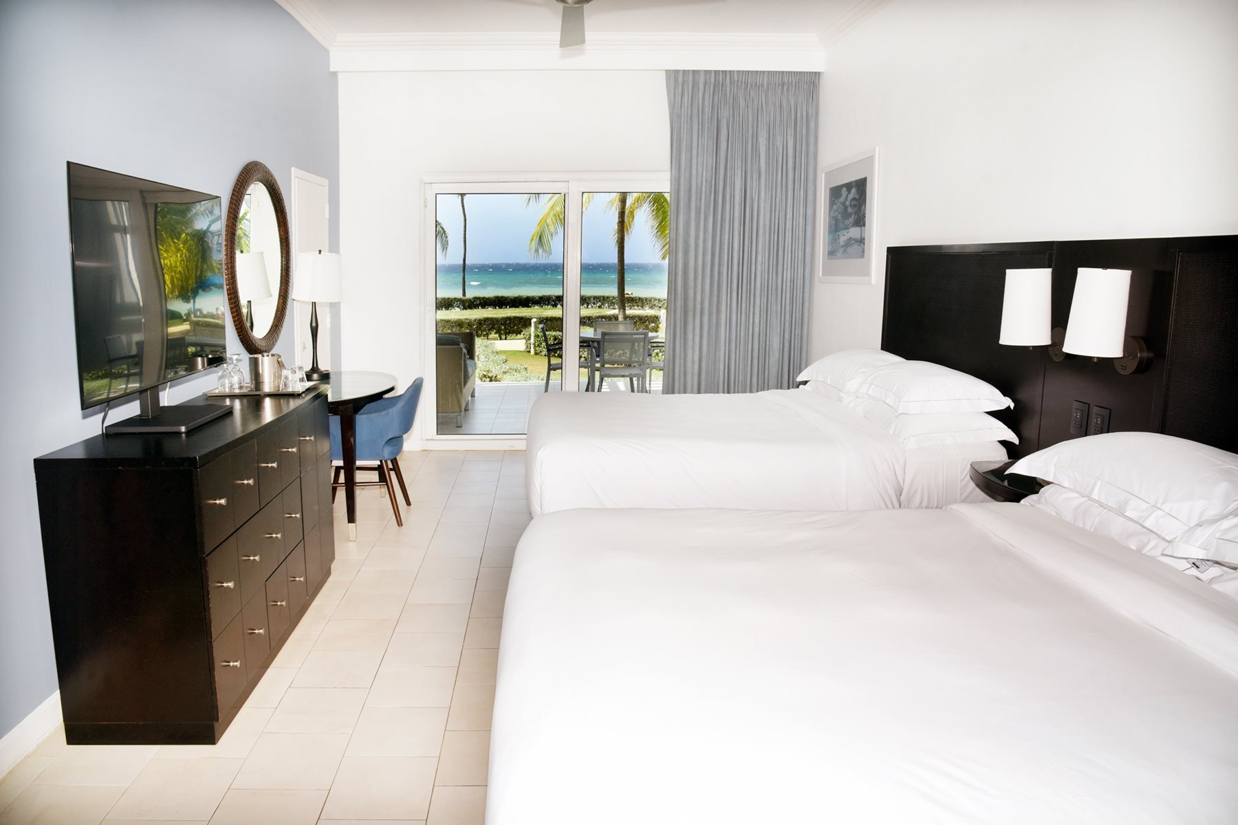Chambre face à la mer walk out grand lit, Dreams Rose Hall Resort & Spa