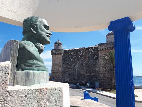 Hemingway Road - Havana