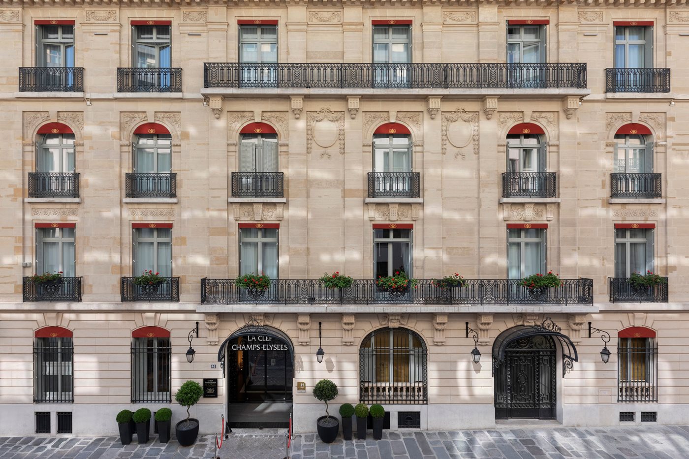 Façade de l'hôtel, La Clef Champs-Élysées Paris