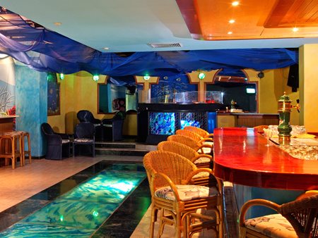 Bar Fun Pub La Goleta, Sol Palmeras